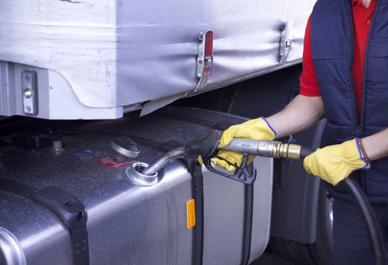 El transporte, obligado a presentar la declaración del gasóleo profesional